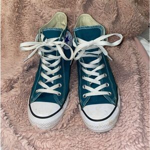 Chuck Taylor High top